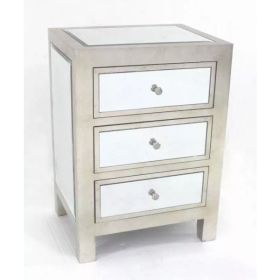16" x 20.25" x 28.5" Silver, 3 Drawer, Modern, Mirrored - End Table